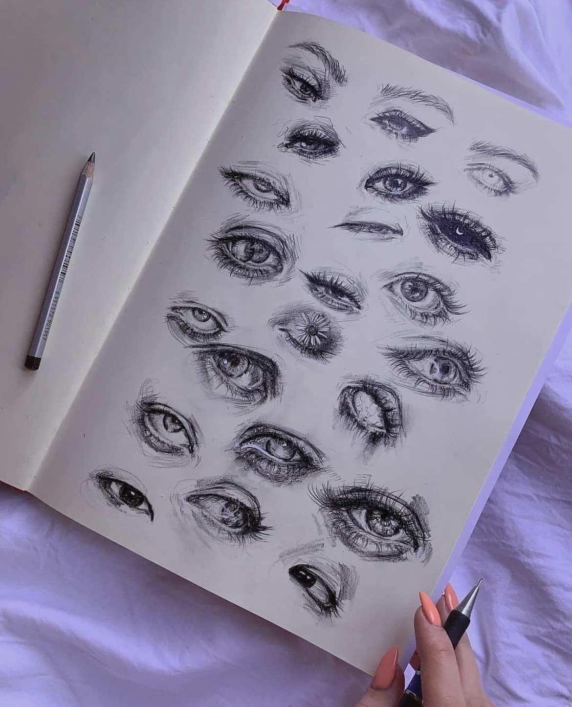 56 Best Eyes Drawing to Learn How to Draw Eyes - atinydreamer