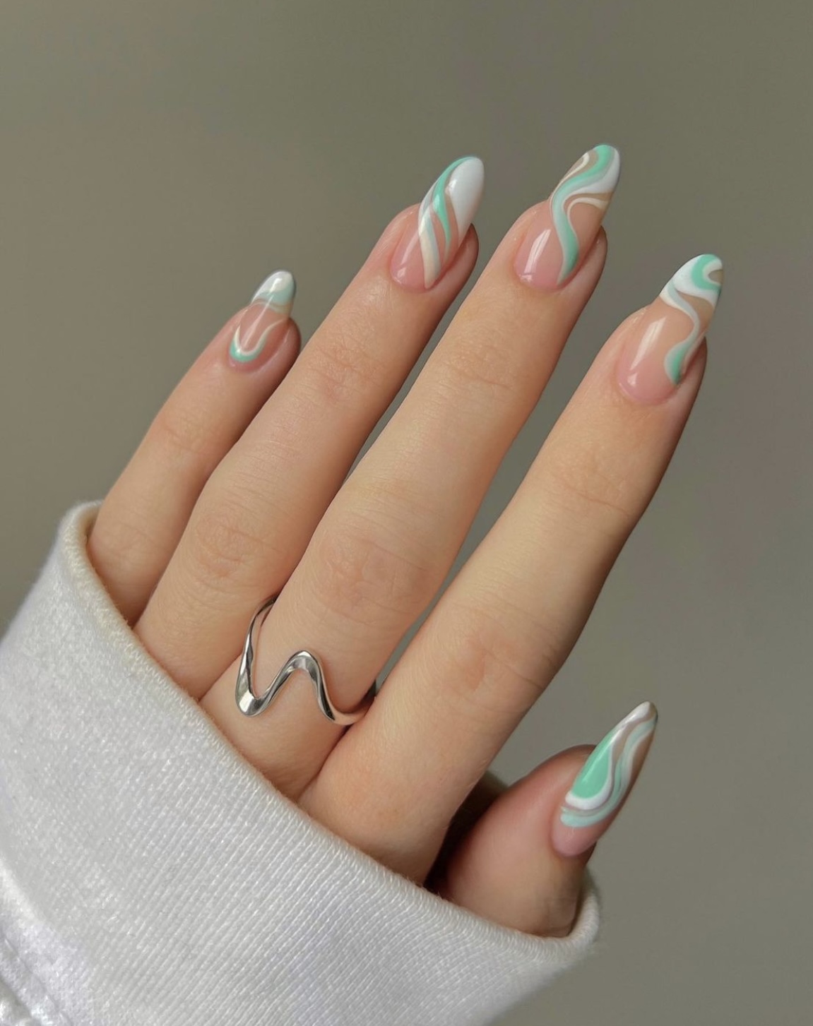 41 Best Green Nail Designs to Try out for Spring - atinydreamer